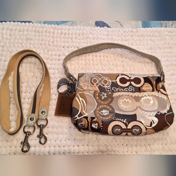 Coach Poopy bundles purse and wristlet - Picture 7 of 14